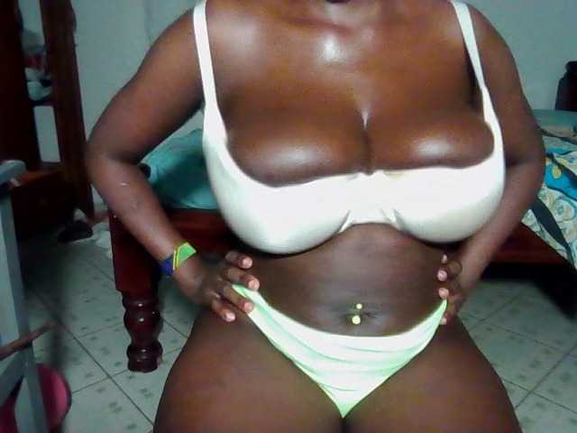 Nuru254 live cam on BongaCams