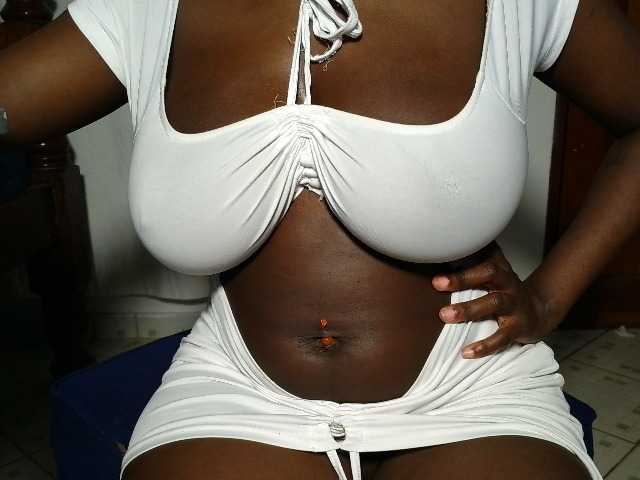 Nuru254 live cam on BongaCams