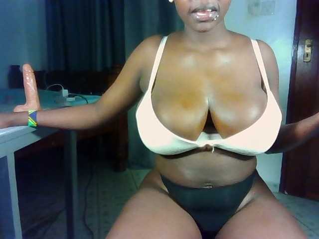 Nuru254 live cam on BongaCams