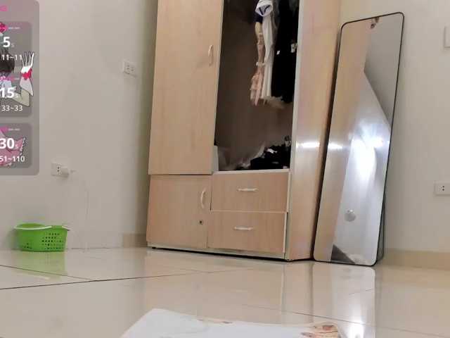 Teahyee live cam on BongaCams