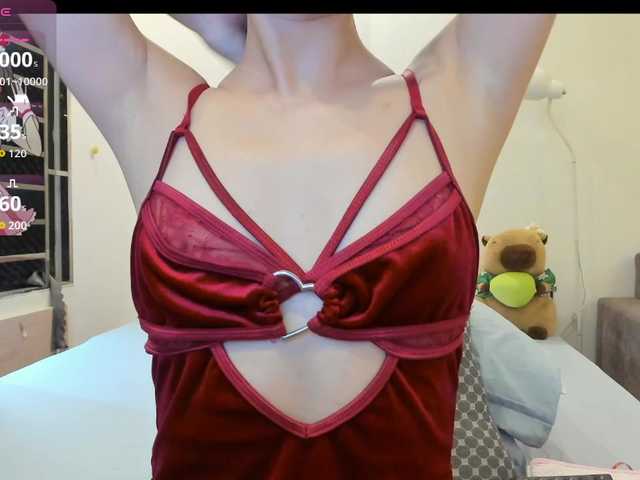 Teahyee live cam on BongaCams