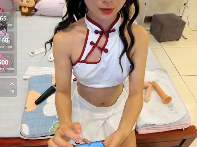 Teahyee live cam on BongaCams