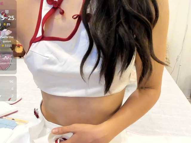 Teahyee live cam on BongaCams
