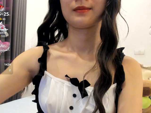 Teahyee live cam on BongaCams