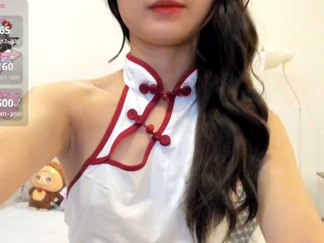 Teahyee live cam on BongaCams