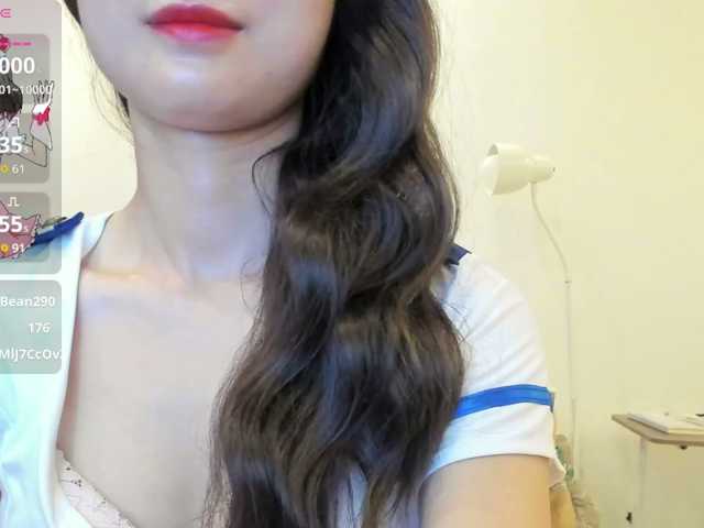 Teahyee live cam on BongaCams