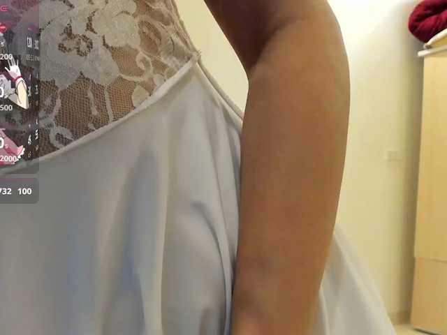 Teahyee live cam preview