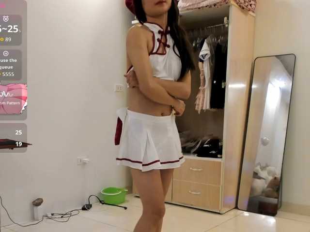 Teahyee live cam on BongaCams