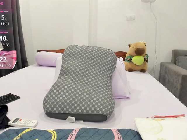 Teahyee live cam on BongaCams