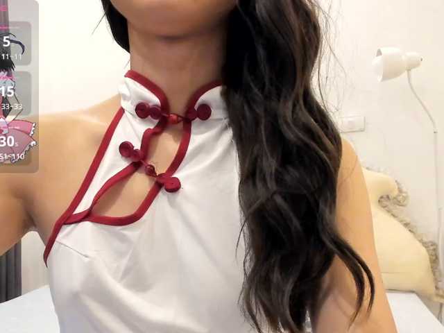 Teahyee live cam on BongaCams