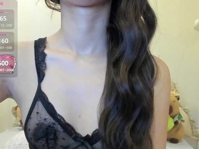 Teahyee live cam preview