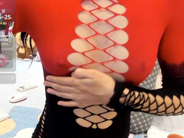 Teahyee live cam on BongaCams