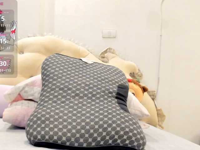 Teahyee live cam on BongaCams