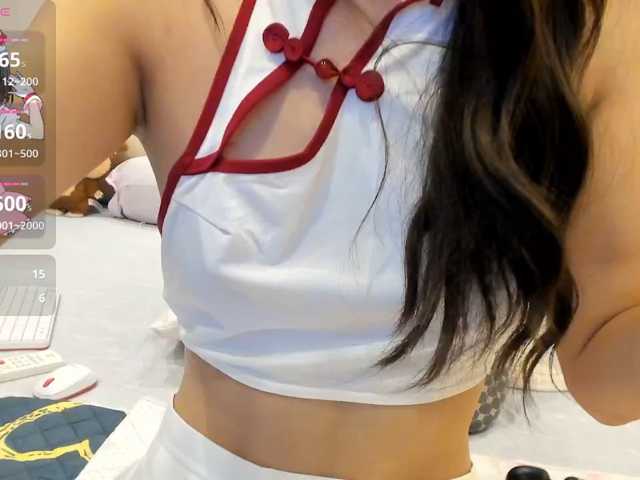 Teahyee live cam on BongaCams