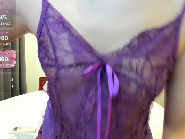 Teahyee live cam on BongaCams