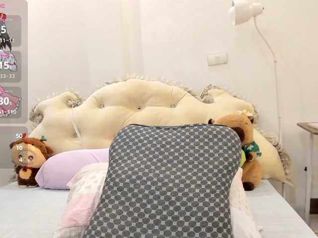 Teahyee live cam on BongaCams
