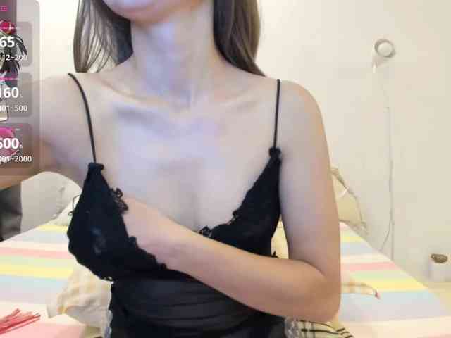 Teahyee Live Webcam on BongaCams