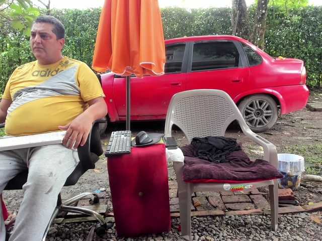 hotandfierylatinos2025's BongaCams show and profile