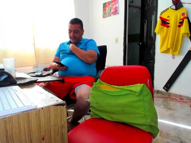 hotandfierylatinos2025 Live Cam on BongaCams