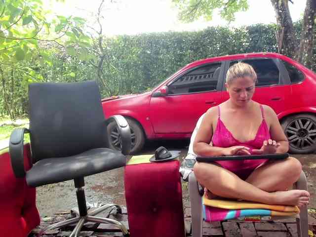 hotandfierylatinos2025 webcam