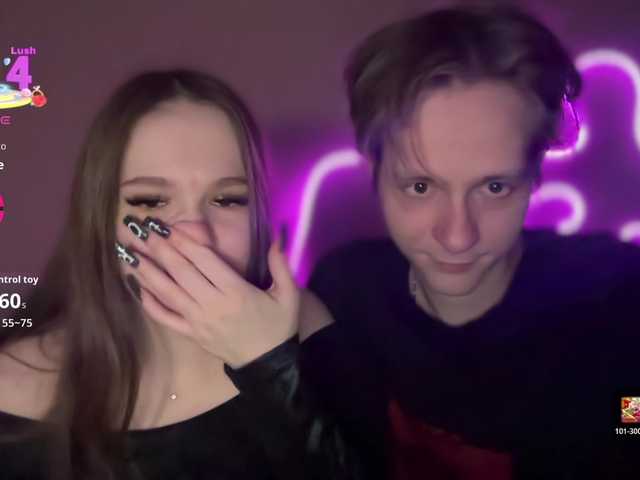 titsDestroy2007horny on cam