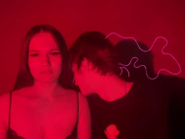  titsDestroy2007 chat room