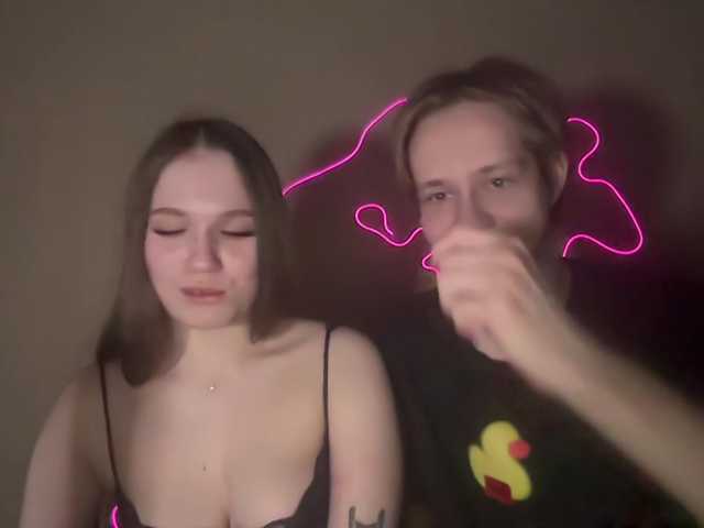  titsDestroy2007 chat room