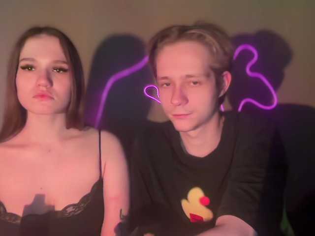  titsDestroy2007 chat room