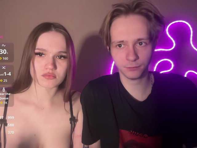  titsDestroy2007 chat room