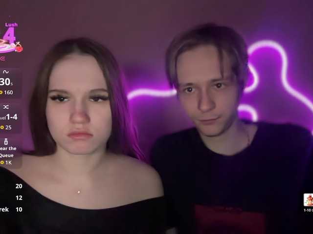  titsDestroy2007 chat room