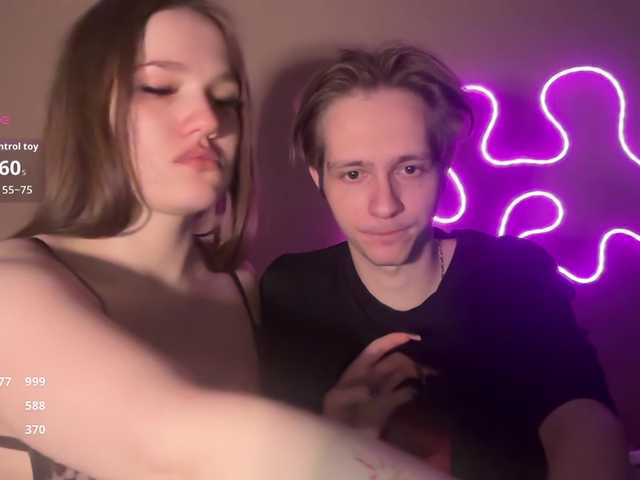  titsDestroy2007 chat room