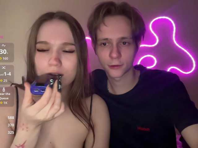 titsDestroy2007's BongaCams show and profile