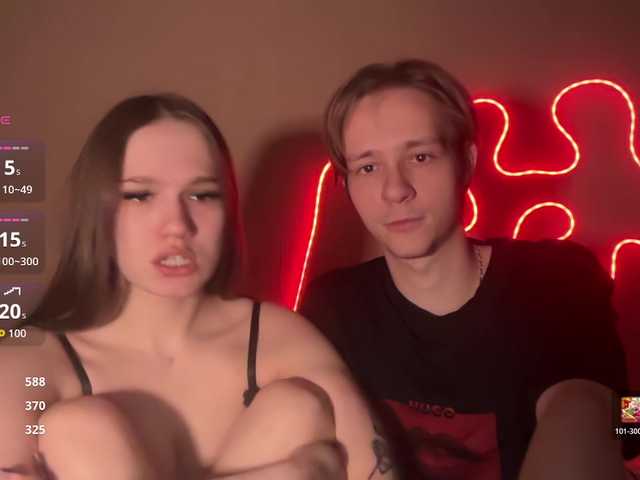  titsDestroy2007 chat room