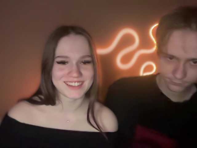  titsDestroy2007 chat room