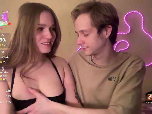 titsDestroy2007 webcam
