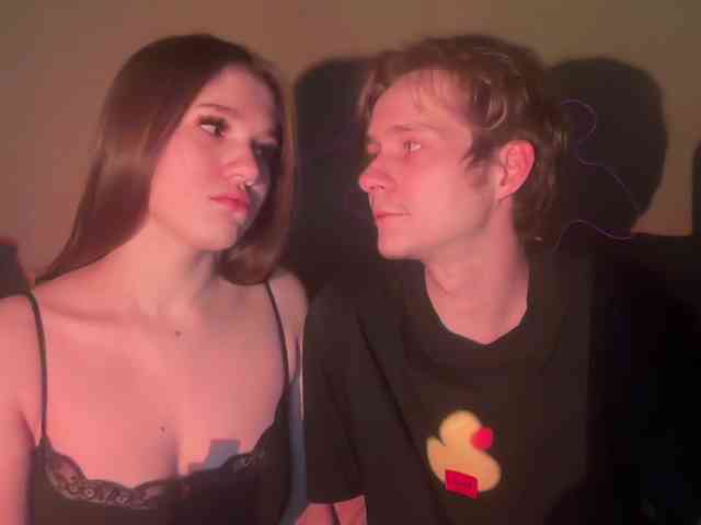 titsDestroy2007 webcam