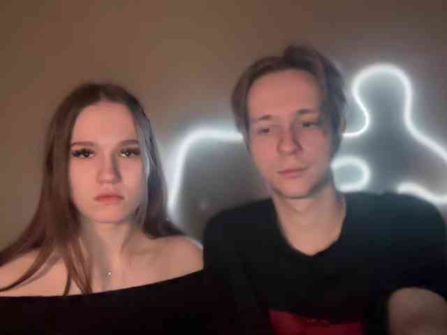 titsDestroy2007 webcam