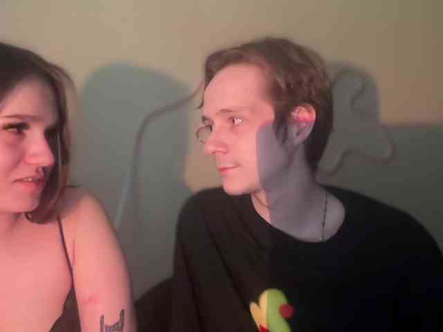 titsDestroy2007 webcam