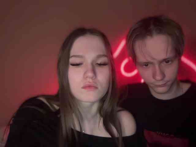 titsDestroy2007 webcam