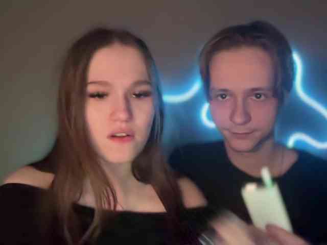 titsDestroy2007 webcam