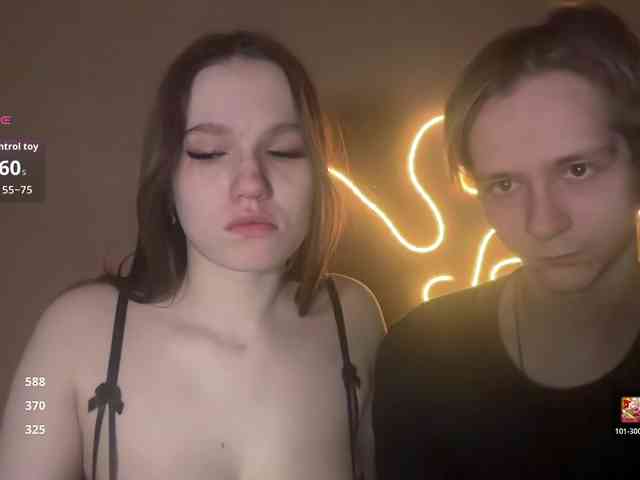 titsDestroy2007 webcam