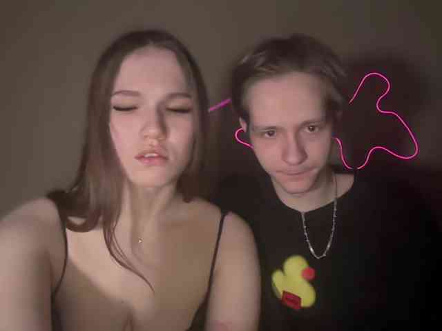 titsDestroy2007 webcam