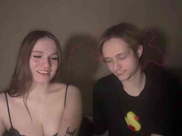 titsDestroy2007 webcam