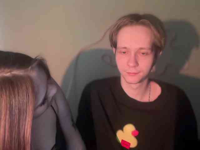 titsDestroy2007 webcam