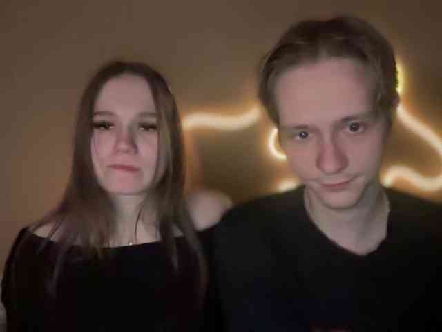 titsDestroy2007 webcam