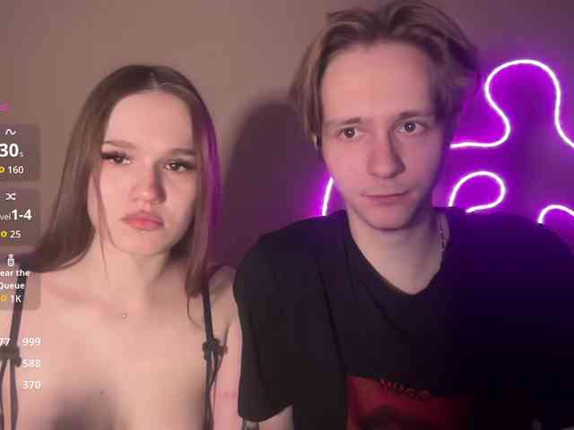 titsDestroy2007 webcam