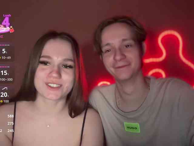 titsDestroy2007 webcam