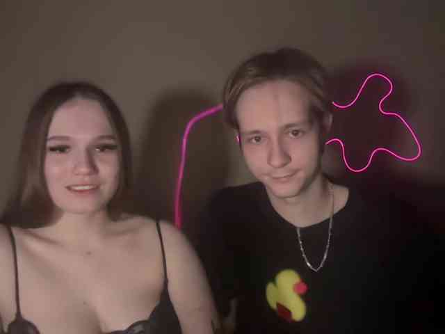 titsDestroy2007 webcam