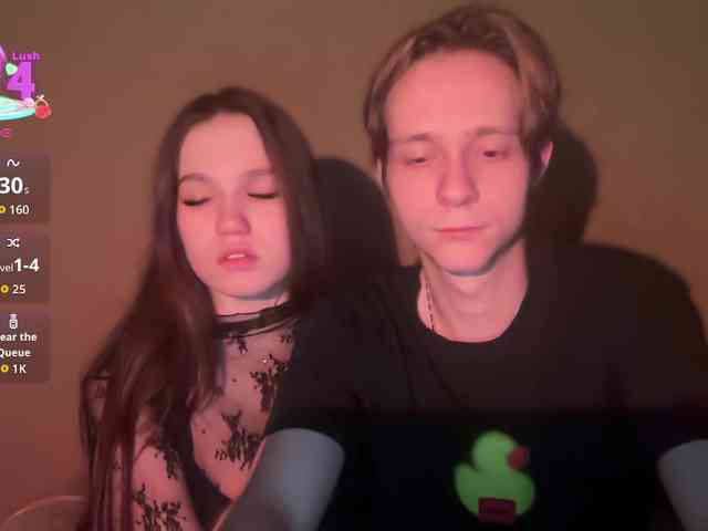 titsDestroy2007 webcam