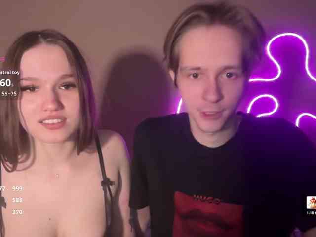 titsDestroy2007 webcam